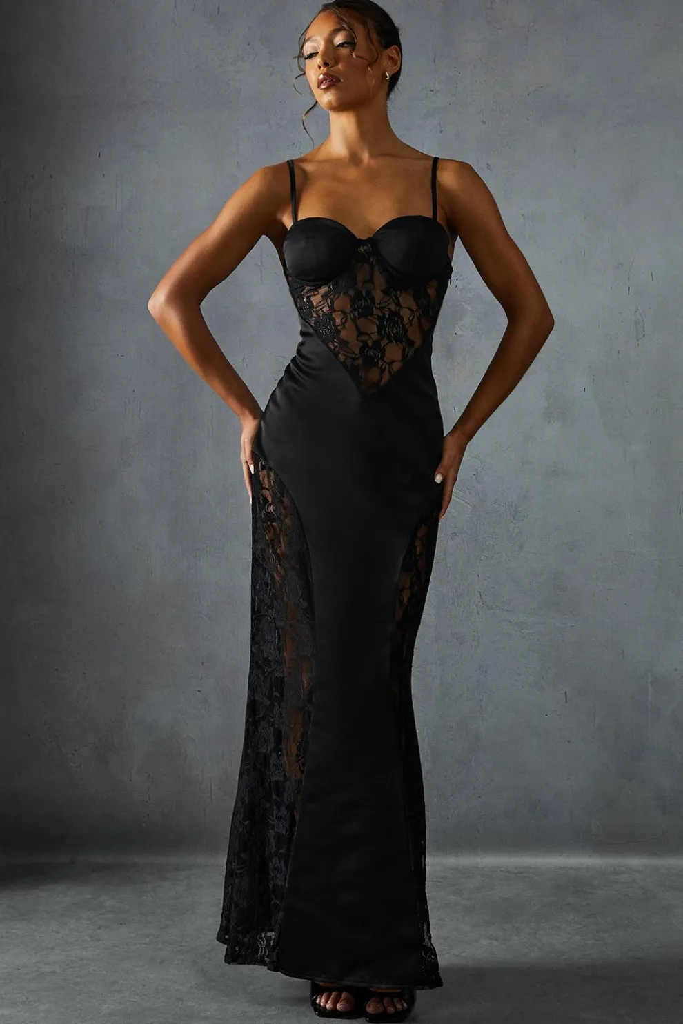 Lace Insert Cupped Strappy Maxi Dress | Nasty Gal