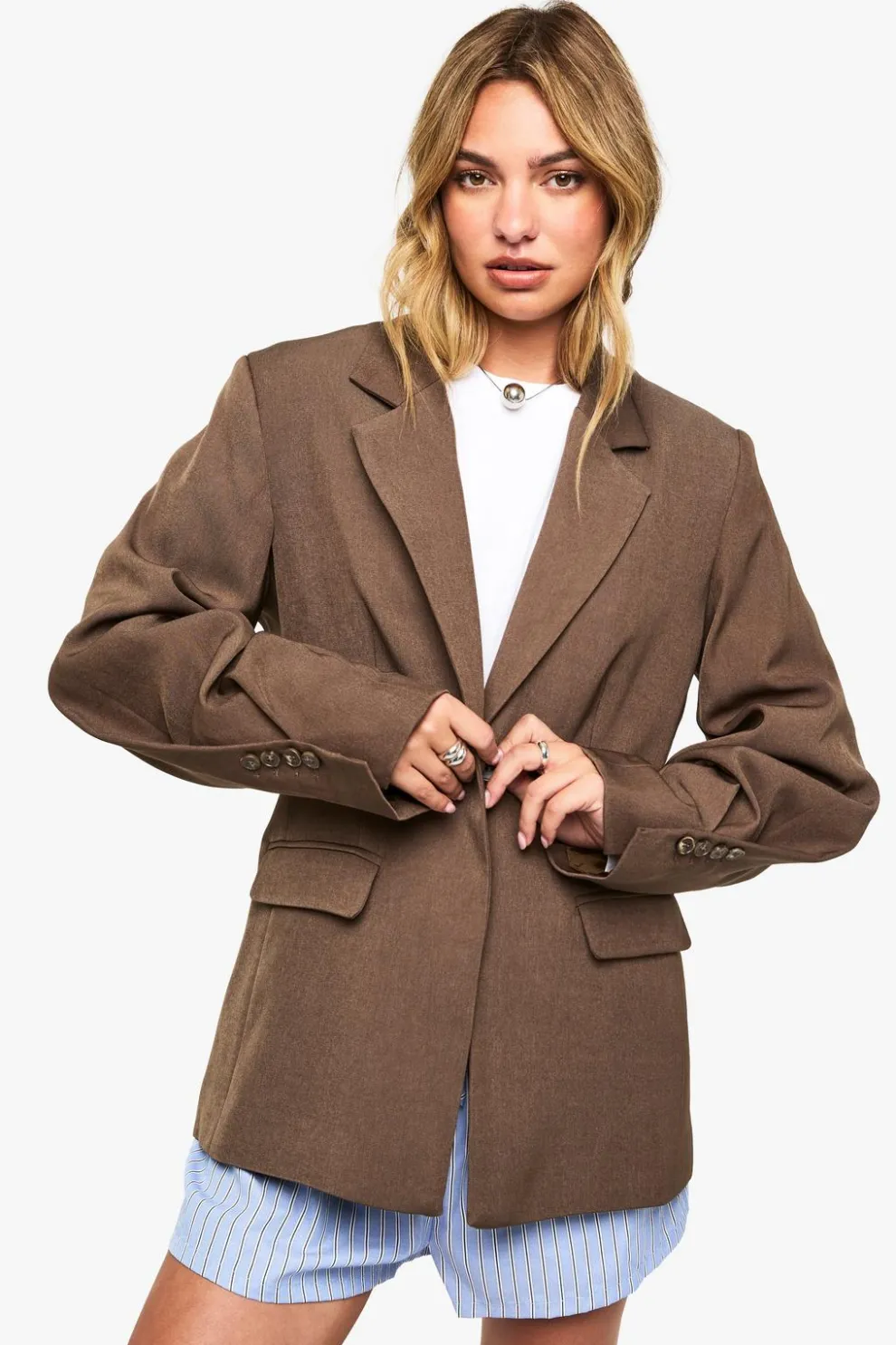 Single Breasted Button Detail Volume Sleeve Oversized Blazer | Nasty Gal